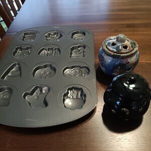 Wilson delightful Halloween Multi Mould, Cauldron & Potpourri Jar